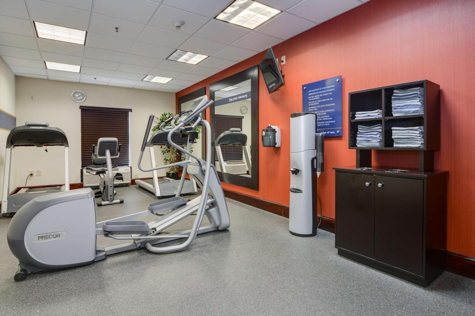 Hampton Inn Atlanta-Fairburn Extérieur photo